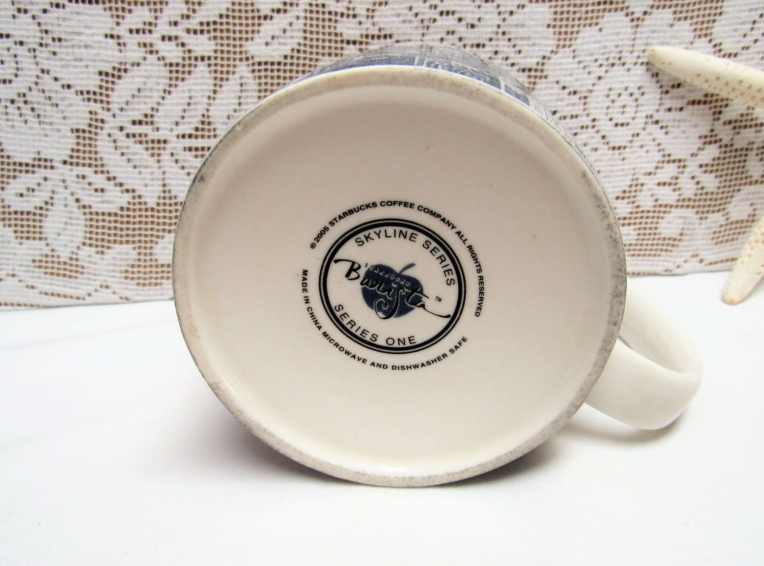 Vintage STARBUCKS COFFEE 2005 MUG New York City the Big Apple Large Size 18  Oz. Skyline Series Barista One Blue White - Etsy Canada