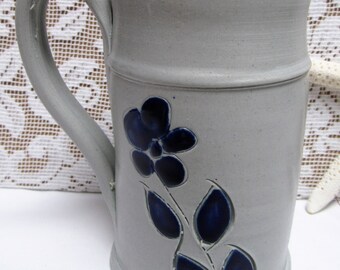 Vintage WILLIAMSBURG VA POTTERY Tall Mug Tankard Cobalt Blue Incised Flower Souvenir Salt Glaze Stoneware Hand Crafted Farmhouse