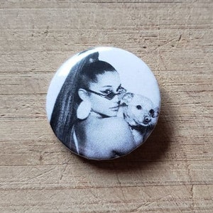 Pin on Ariana Grande fashion