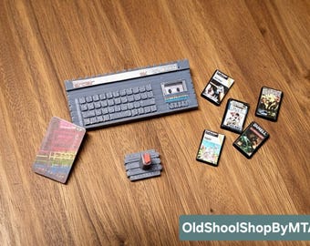 SINCLAIR SPECTRUM +2 - Cassette - Games Box - Joystick - Manual - Miniature