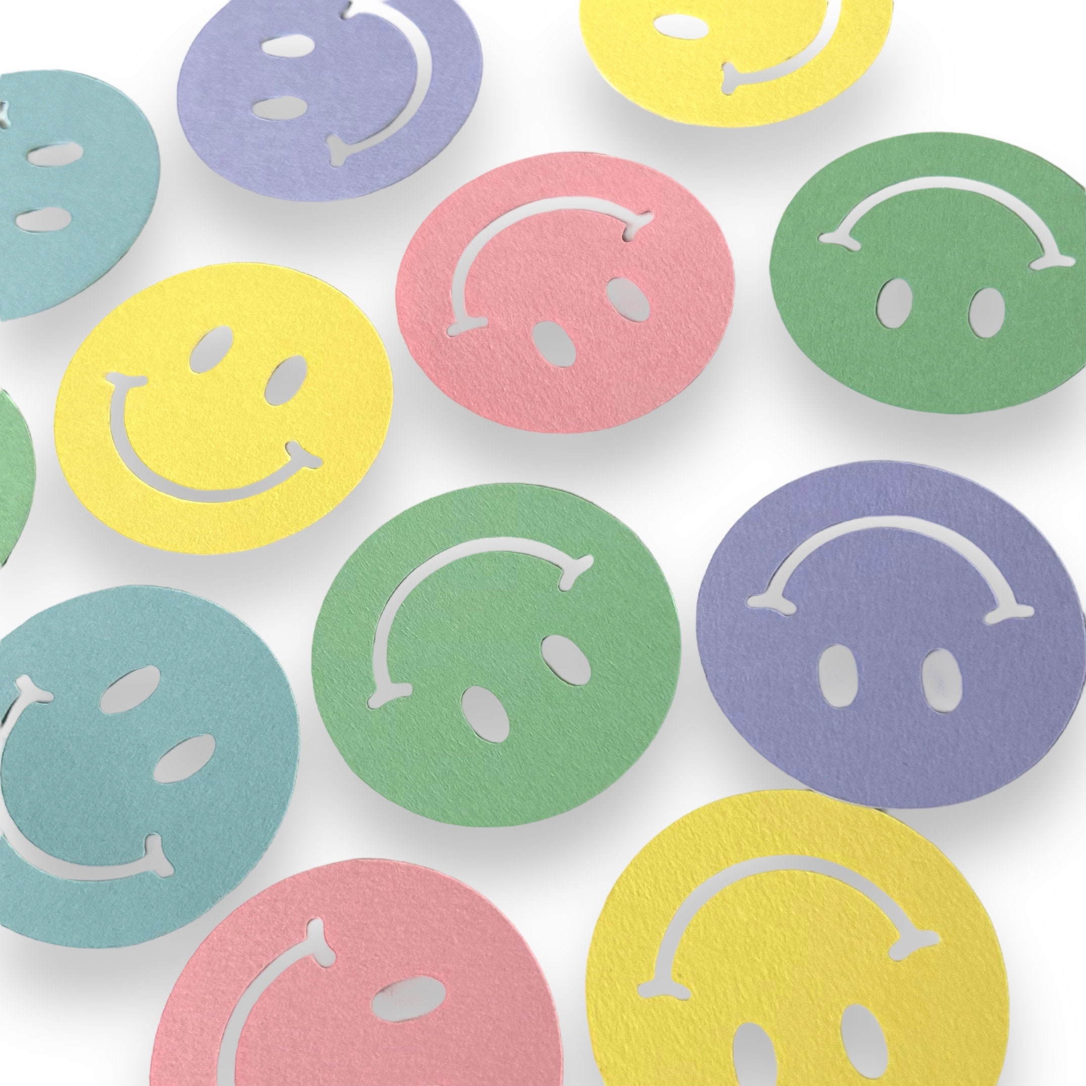 Smiley Vibes Straw Topper (Pre-Order)