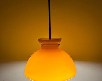 Mid-Century moderne amberkleurige glazen hanglamp / jaren 1960 / Made in Italy / Vintage plafondlamp / jaren '60 glazen lamp / retro oranje lamp