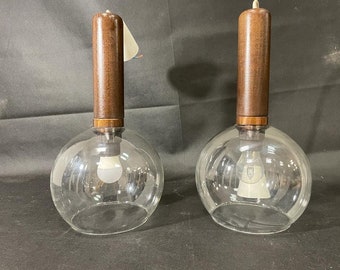 Paar als Mid Century moderne hanglamp / glazen lamp Space Age plafondlamp / Joegoslavië / MCM lichtarmatuur / glas hout retro kroonluchter