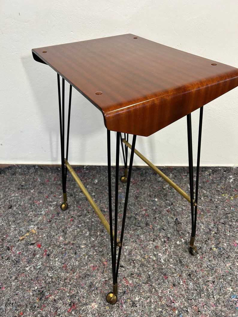 Table d'Appoint pour TV Carrello sur Roues, Italie Années 1940 Patinée Élégance Italie image 5