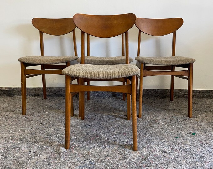 Set of 4 Vintage Dining Wooden Chairs / Wooden Chairs / Made in