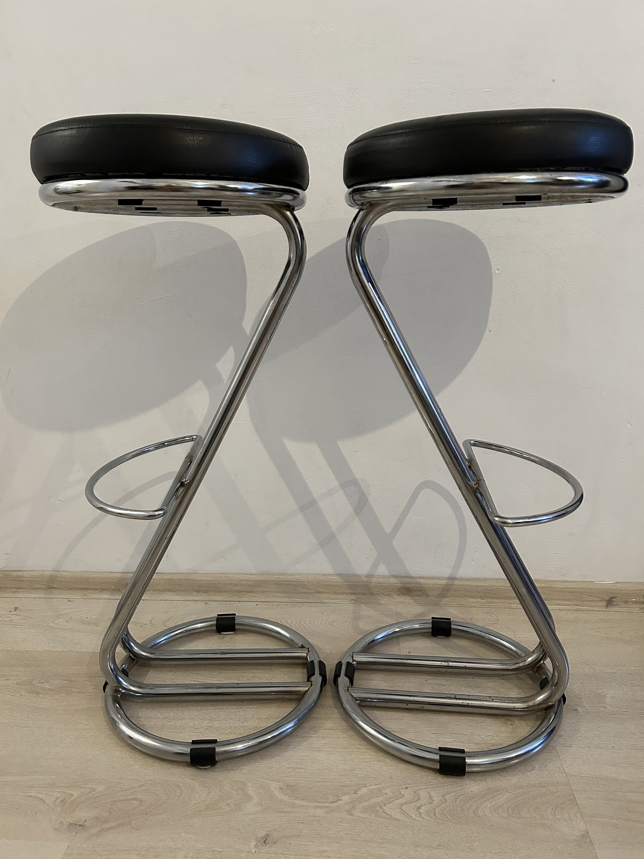 Mid Century Modern Chrome Bar Stool vintage Bar Stool vintage