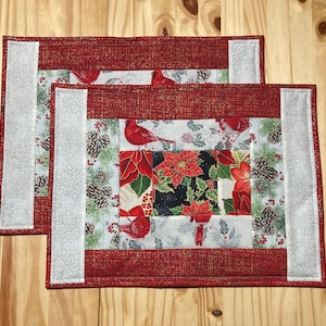 Christmas Placemats, Holiday placemats, Christmas table décor, Holiday table quilt, Quilted placemats, Winter placemats, Handmade quilt gift
