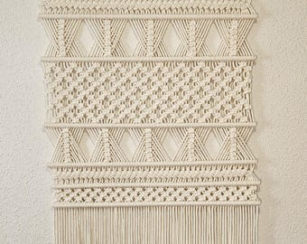 Tapiz macramé, decoración de pared algodón natural, colgante tejido bohemio, arte de pared hecho a mano.