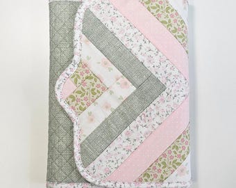 Agenda A5 acolchada con anillas, Organizador textil floral, Funda tela recargable 2026, Agenda 2026 artesanal,