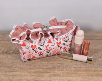 Neceser acolchado con volante, Neceser romántico floral corazones, Bolsa cosmética, Organizador cosméticos viaje, Regalo romántico