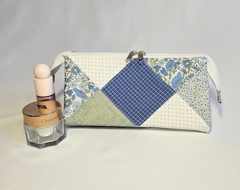 Neceser patchwork azul, Estuche escolar grande, Bolsa maquillaje o costura | Organizador viaje impermeable hecho a mano