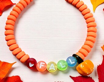 Fall Heishi Bracelet with Polymer Clay Beads and Glass Pumpkin Charm, Autumn Bracelet, Fall Jewelry, Pumpkin Bracelet, Seasonal Jewelry
