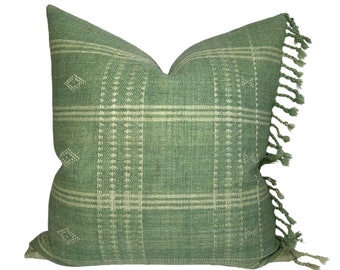 Wool Pillow Cover in Green, Modern Pillows, Indian Wool Pillows, Decorative Pillows