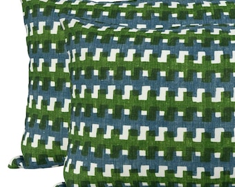 Funda de almohada Cremaillere en verde Prato y azul, cojines decorativos de diseño, Christopher Farr Textiles, cojines para interior y exterior