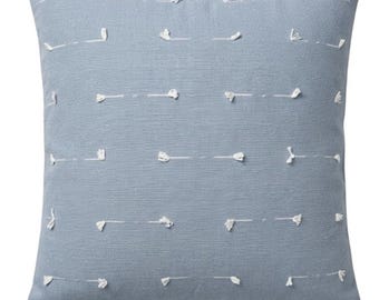 Teton kussensloop in hemelsblauw, designer kussenslopen, decoratieve kussens