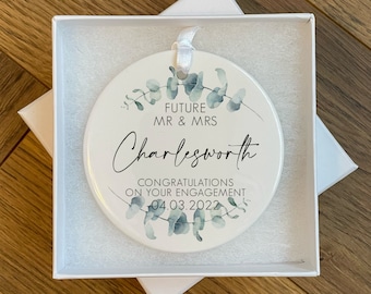 Personalised Engagement Ornament - Personalised Engagement Gift - Engagement Gifts - Engagement Keepsake - Engagement Gift for Couple