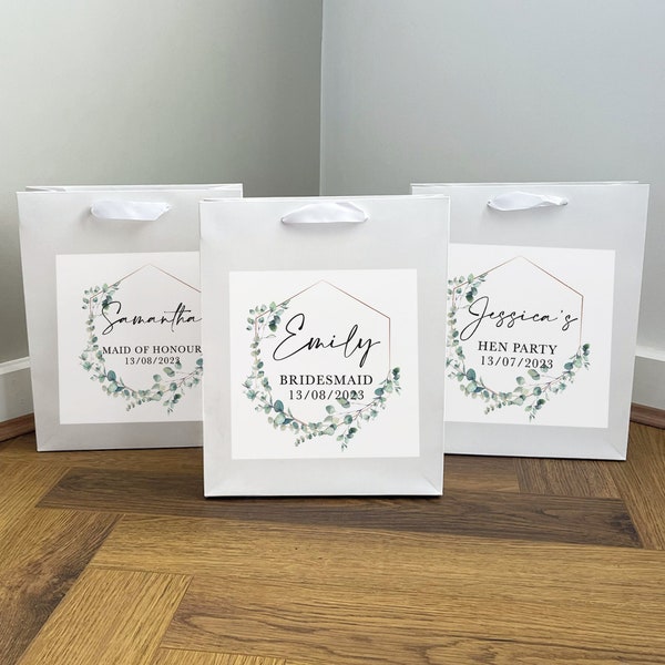Personalised Bridal Gift Bags - Hen Party Gift Bags - Bridesmaid Bags - Bride to Be Gifts - Party Favour Bags - Personalised Wedding