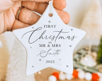 Personalisiertes erstes Weihnachten als Mr & Mrs Christbaumkugel - Erstes Weihnachten Verheiratet Ornament - Personalisierte Hochzeitsverzierung - Weihnachten Hochzeit