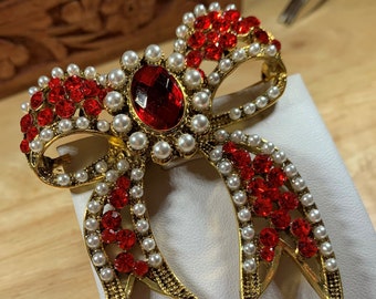 Red Bow Brooch, Gift for mom, Gift for Grandma, Pearls & Crystals Brooch, Christmas red Brooch, Christmas gift, Valentine's red Gift