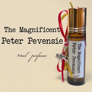 Peter Pevensie fragrance, The Chronicles of Narnia Scent, C.S. Lewis Perfume, High King Peter cologne, The Lion the Witch and the Wardrobe