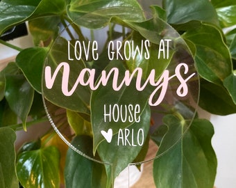 Love Grows at Mums Plant Stake | Mum | Pot Plant stick | Nana | Grandma | Personalised Gift | Customised Planter Tag | Gift for Her