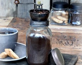 nostalgic coffee grinder MELINE with extra lid