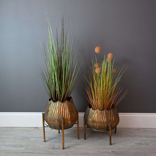 Antique gold metal scallop planter on stand