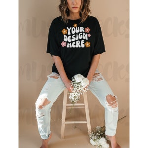 Gildan 5000 Mockup Gildan 5000 mockup Black Gildan Mockup Aesthetic Mockup Model Mockup Mock ups Oversized mock ups Black t shirt mock up