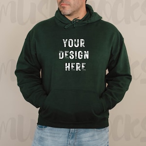 Gildan 18500 Mockup Gildan Mockup Mockup Wald Grün Gildan Hoodie Hoodie Mockup Man Green Hoodie Mockup Gildan Mockups Trendy Mockups 18500