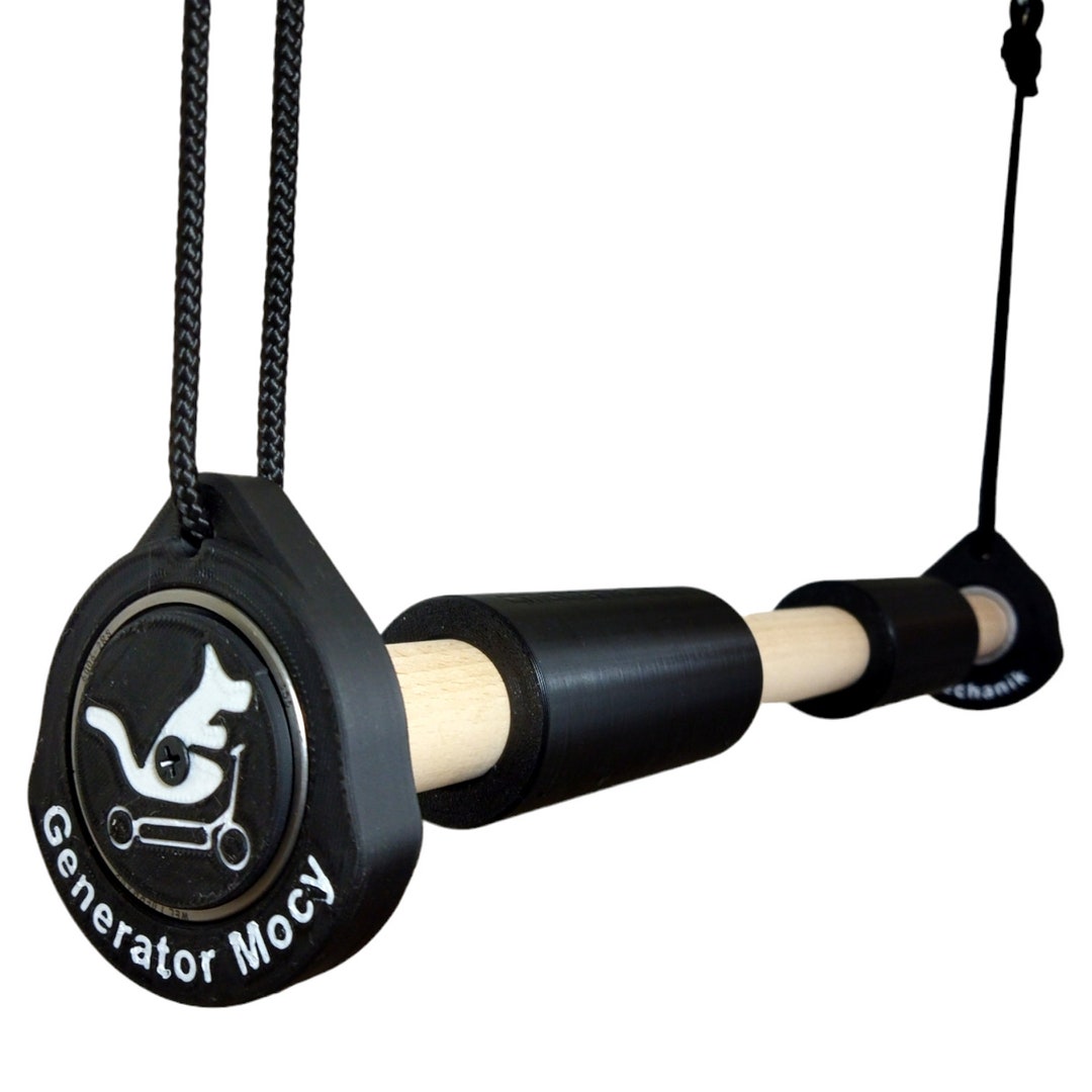 Spinning Bar for 100 Seconds Hang Challenge Competition Rotatable