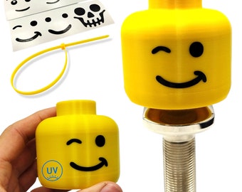 Faites tourner les têtes avec une drôle de couverture de balle inspirée de LEGO - commande physique - expédition dans le monde entier