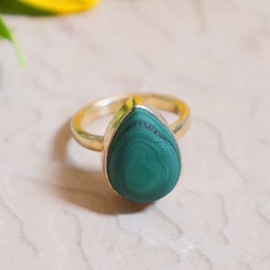 Malachite Ring, Pear Shape Ring, Bezel Set Ring, Brass Jewelry, Personalized Gift, Green Stone Ring, Women's Ring,18K Gold Plated, Gift Idea
