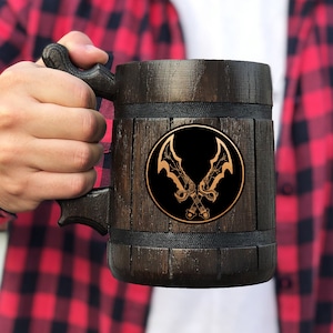 Blades of Chaos Mug God of War Kratos Gamer Gift GoW Ragnarok Personalized Gift For Him Wooden Beer Mug Beer Stein Tankard Gift for Gamer