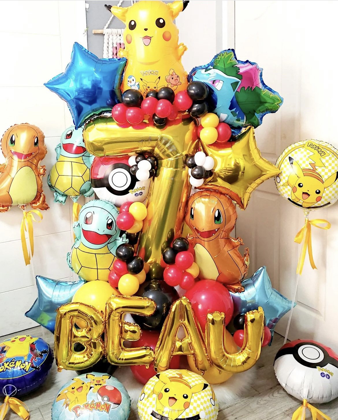 12pcs Pokemon Pikachu Balloon Party Decoration Supplies Squirtle