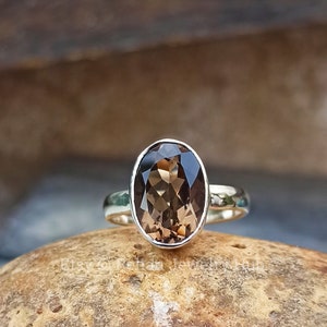 Natural Smoky Quartz Delicate Ring, 925 Sterling Silver Rings for Women, 7 Carats Stone Ring, June Birthstone Ring,Quartz Ring,Gifts for Her