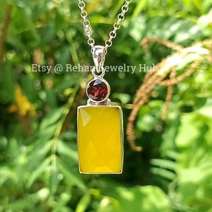 Natural Yellow Onyx Boho Pendant, 925 Sterling Silver Pendant, Garnet Stone Pendant, Lovely Yellow Stone Pendant, Garnet Jewelry, Gift Item