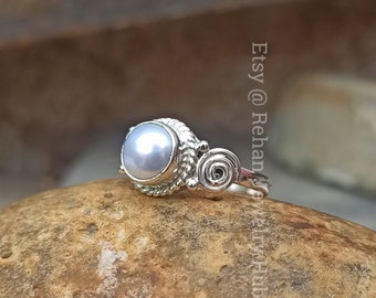 Anillo de perla natural, anillo de plata de ley 925, anillo con piedra de nacimiento de junio, anillo bohemio hecho a mano, anillo de perla delicado y apacible, joyería de perla, regalo