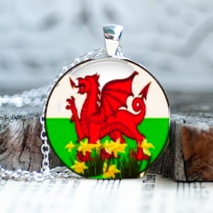 Welsh Flag Jewellery , Welsh Souvenir, Welsh Dragon gifts, Welsh Gifts Welsh Dragon Gifts, Welsh Flag Gifts Welsh, Dragon in Welsh