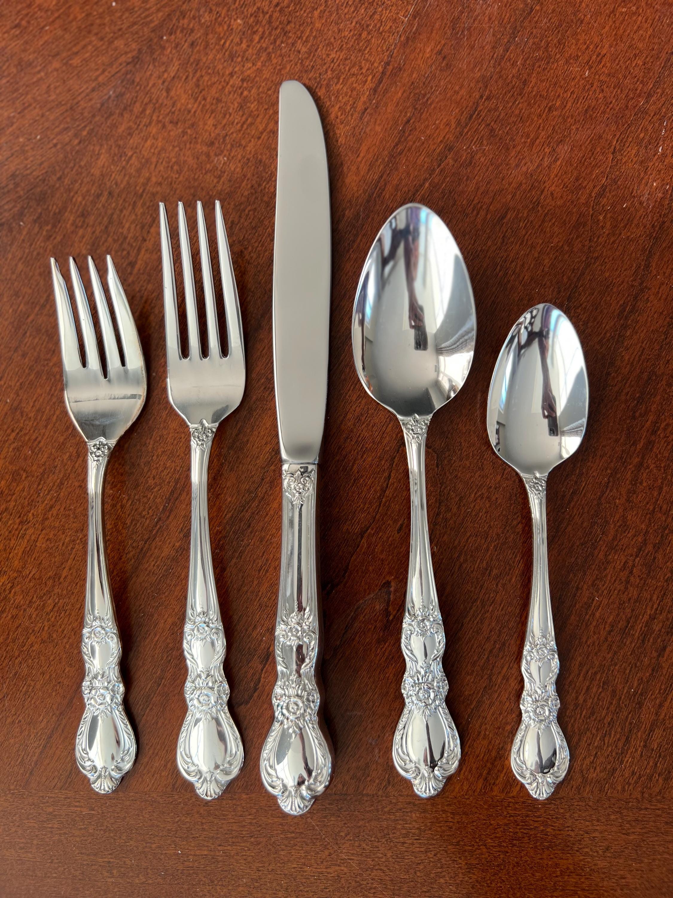 HERITAGE 1953 5 Piece Flatware 1847 ROGERS Bros Canada EP Brass