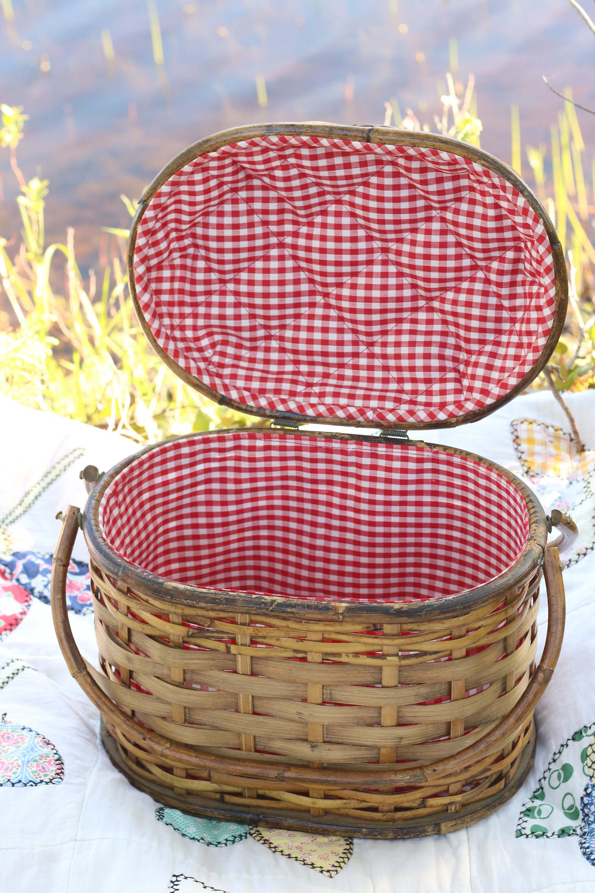 Woven Picnic Basket with quilted gingham lining Etsy
