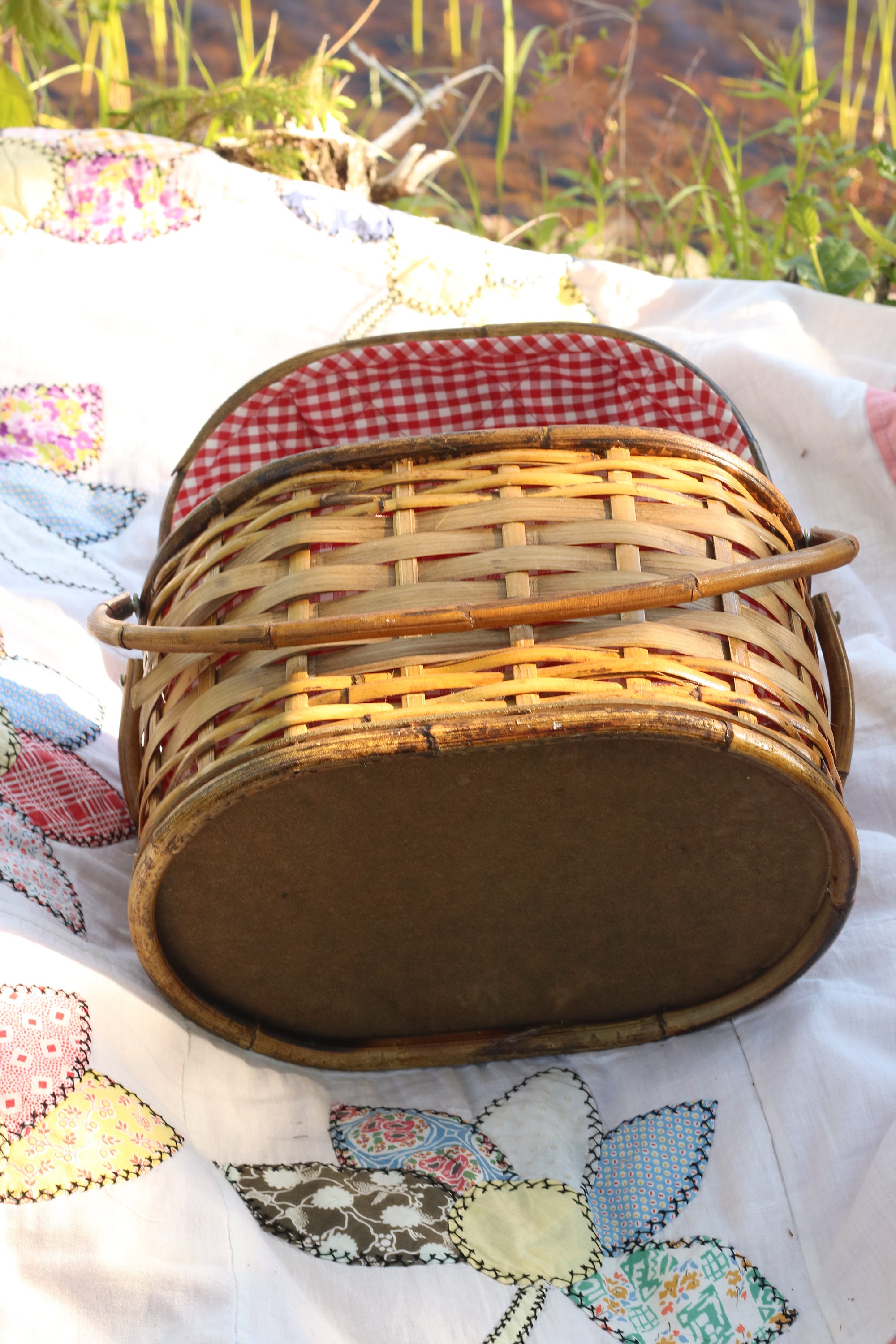 Woven Picnic Basket with quilted gingham lining Etsy