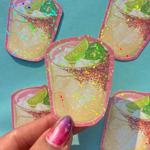 Pegatina holográfica de cóctel margarita picante - Vinilo artístico, ilustración de cóctel, calcomanía para botella de agua, portátil, diario basura, portátil