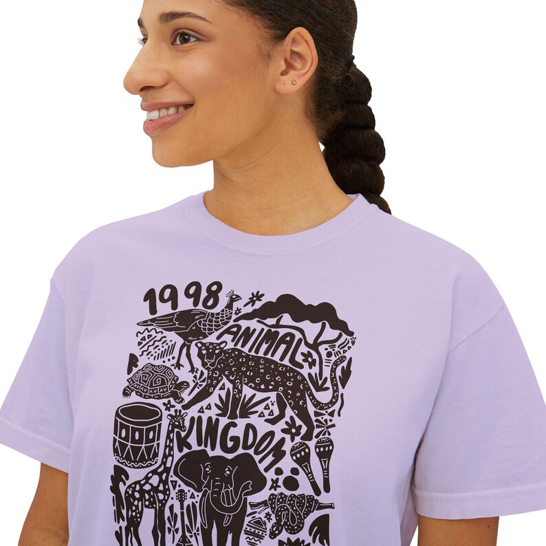 Animal Kingdom est 1998 Women's Boxy Tee, Relaxed Fit Top, Vintage Animal Kingdom image 8