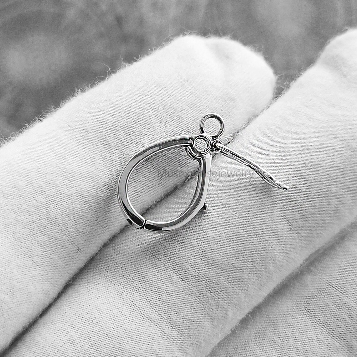 9k White Gold Charm Holder Clasp Lock Jewelry Yellow Gold Etsy