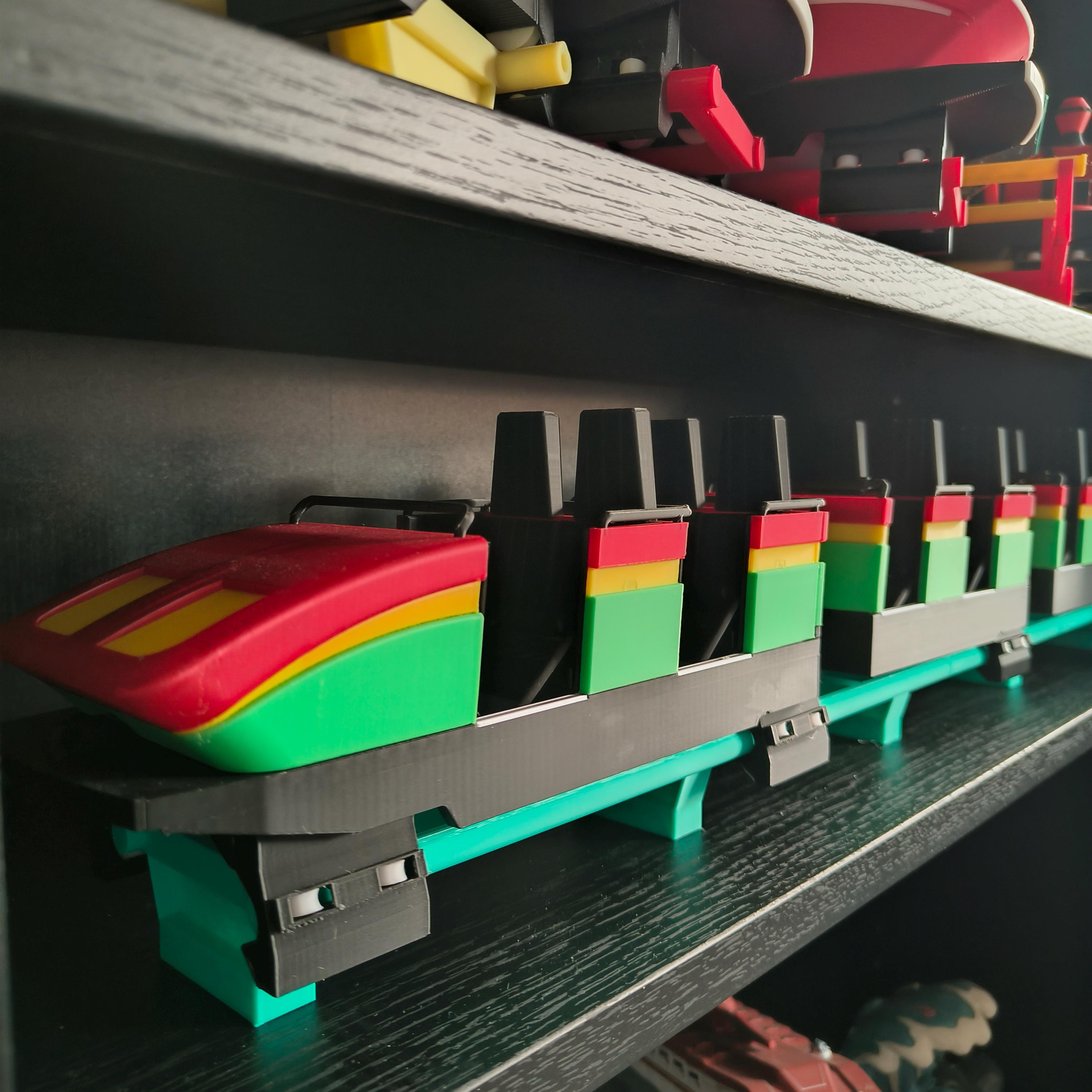 3d Printed Montezooma's Revenge Schwarzkopf Looping Roller Coaster