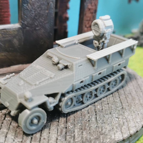 Sd.Kfz 251/20 Infantry fighting vehicle "UHU" Half-track vehicle "Sperber Einheut" unpainted as model kit 1/100 1/87 1/72 1/64 1/56 1/48