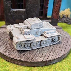 German Panzer II Ausf. J model kit WW2 unpainted in scale 1/100 1/87 1/72 1/64 1/56 1/48 or for Wargaming 28 mm