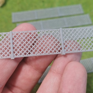 Industrial metal fence (5 pieces) scale 1/100, 1/87, 1/72 or 1/56 from 3D printer - very delicate - Wargaming Tabletop Gaming Decoration