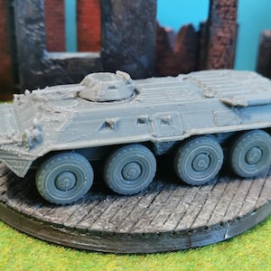 Modelbouwpakket van een Russische pantserwagentank BTR-80 | 28 mm / 20 mm / 15 mm Wargaming | Schaal 1/100 1/87 1/72 1/64 1/56 1/48
