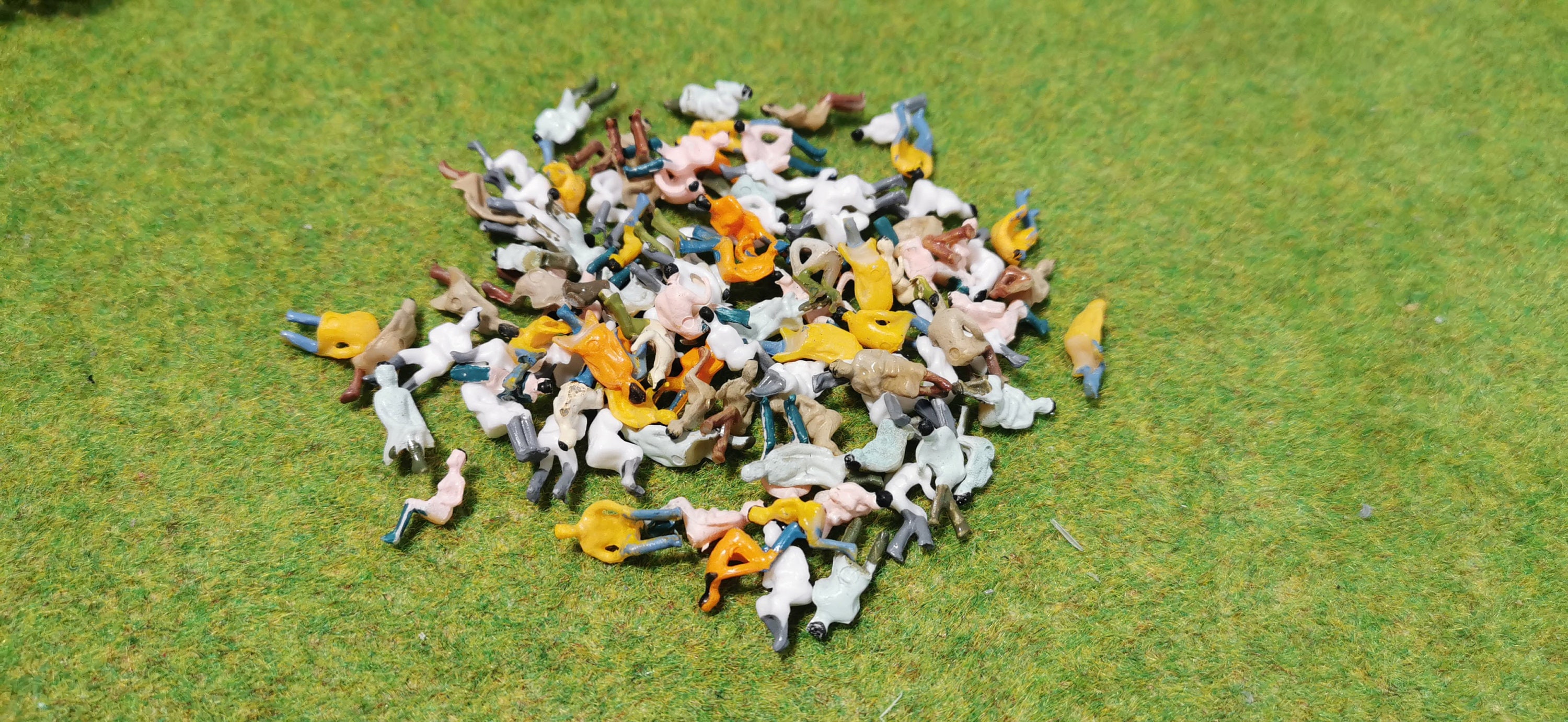 Hauteur 3.5 à 6 Cm Lot De 50 Figurines De Personnes à L'échelle 1 Passagers Train Miniature Hauteur 3.5 à 6 Cm Lot De 50 Figurines De Personnes à L'échelle 1 Passagers Train Miniature